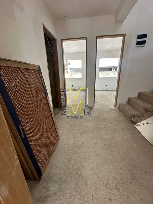 Casa com 3 quartos à venda, 121m2 em Santa Mônica, Belo Horizonte - MG - imagem 8 Foto 8 de Casa com 3 quartos à venda, 121m2 em Santa Mônica, Belo Horizonte - MG