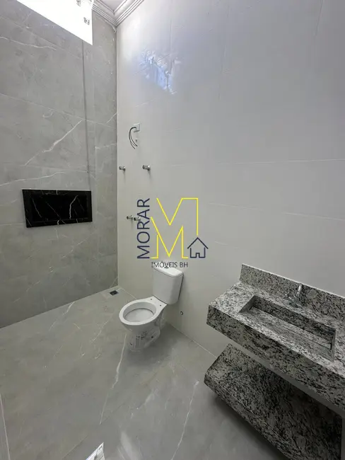 Casa com 2 quartos à venda, 70m2 em Candelária, Belo Horizonte - MG - imagem 4 Foto 4 de Casa com 2 quartos à venda, 70m2 em Candelária, Belo Horizonte - MG