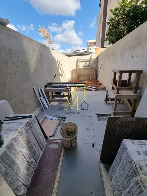 Foto 7 de Casa com 2 quartos à venda, 60m2 em Jardim Leblon, Belo Horizonte - MG