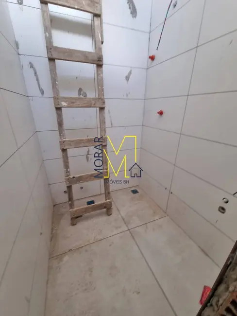 Foto 8 de Casa com 2 quartos à venda, 60m2 em Jardim Leblon, Belo Horizonte - MG