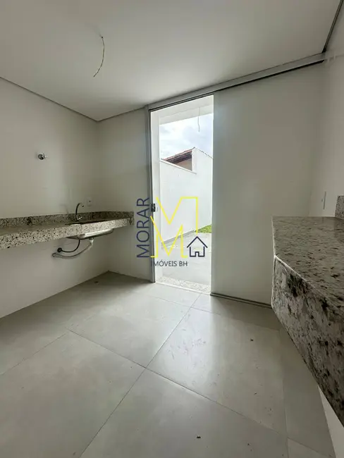 Casa com 2 quartos à venda, 60m2 em Jardim Leblon, Belo Horizonte - MG - imagem 3 Foto 3 de Casa com 2 quartos à venda, 60m2 em Jardim Leblon, Belo Horizonte - MG