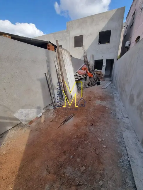 Foto 2 de Casa com 2 quartos à venda, 60m2 em Jardim Leblon, Belo Horizonte - MG