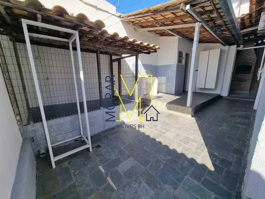 Casa com 3 quartos à venda, 130m2 em Santa Amélia, Belo Horizonte - MG - imagem 4 Foto 4 de Casa com 3 quartos à venda, 130m2 em Santa Amélia, Belo Horizonte - MG