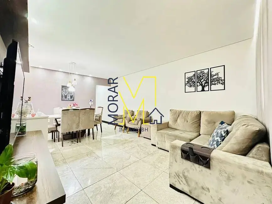 Casa com 4 quartos à venda, 225m2 em Santa Amélia, Belo Horizonte - MG - imagem 2 Foto 2 de Casa com 4 quartos à venda, 225m2 em Santa Amélia, Belo Horizonte - MG