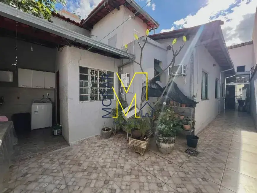 Casa com 3 quartos à venda, 110m2 em Planalto, Belo Horizonte - MG - imagem 8 Foto 8 de Casa com 3 quartos à venda, 110m2 em Planalto, Belo Horizonte - MG