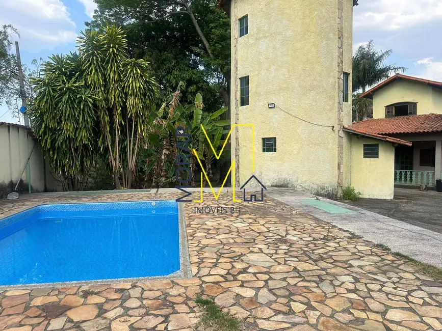 Casa com 5 quartos à venda, 457m2 em Braúnas, Belo Horizonte - MG - imagem 3 Foto 3 de Casa com 5 quartos à venda, 457m2 em Braúnas, Belo Horizonte - MG
