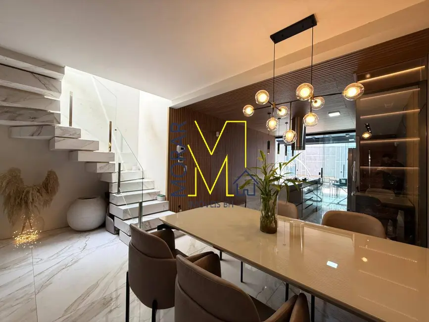 Casa com 4 quartos à venda, 150m2 em Santa Amélia, Belo Horizonte - MG - imagem 9 Foto 9 de Casa com 4 quartos à venda, 150m2 em Santa Amélia, Belo Horizonte - MG