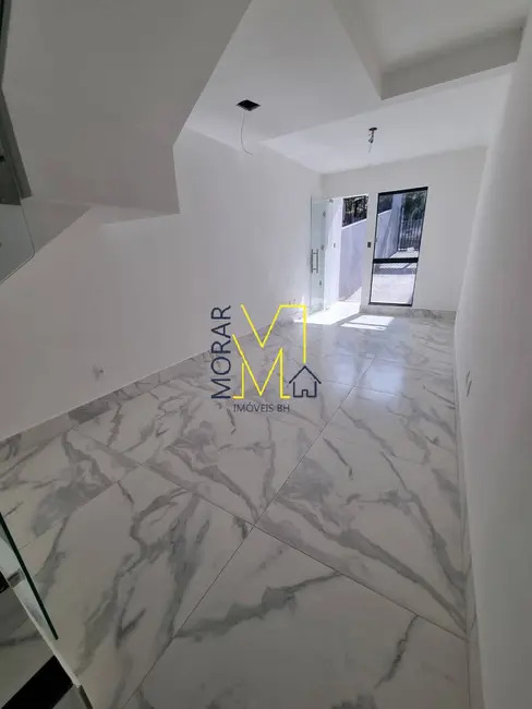 Foto 4 de Casa com 2 quartos à venda, 120m2 em Jardim Leblon, Belo Horizonte - MG