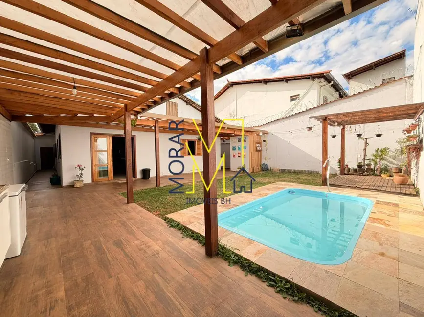 Foto 8 de Casa com 4 quartos à venda, 260m2 em Planalto, Belo Horizonte - MG