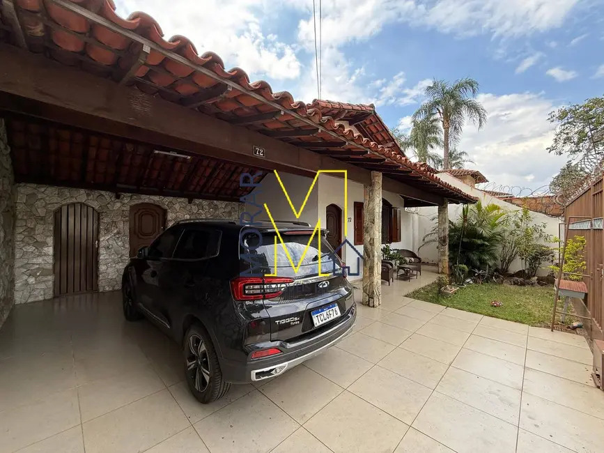 Casa com 5 quartos à venda, 360m2 em Santa Branca, Belo Horizonte - MG - imagem 9 Foto 9 de Casa com 5 quartos à venda, 360m2 em Santa Branca, Belo Horizonte - MG