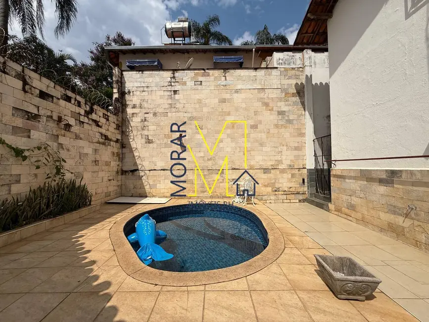 Casa com 5 quartos à venda, 360m2 em Santa Branca, Belo Horizonte - MG - imagem 3 Foto 3 de Casa com 5 quartos à venda, 360m2 em Santa Branca, Belo Horizonte - MG