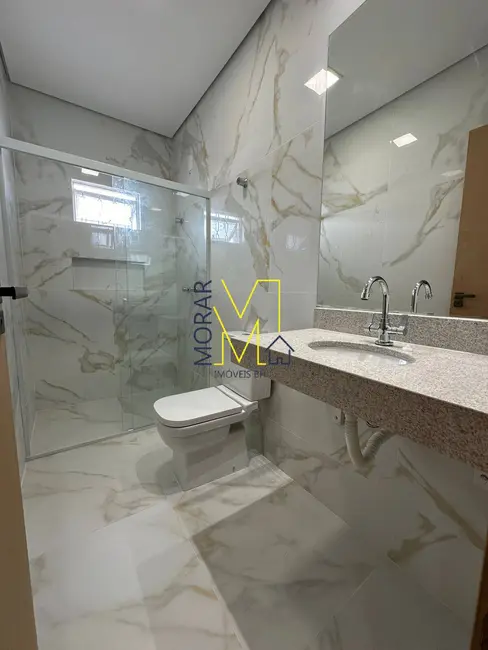 Foto 6 de Casa com 3 quartos à venda, 180m2 em Santa Amélia, Belo Horizonte - MG