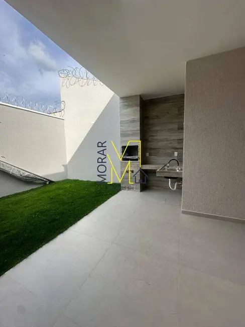 Foto 2 de Casa com 3 quartos à venda, 150m2 em Céu Azul, Belo Horizonte - MG