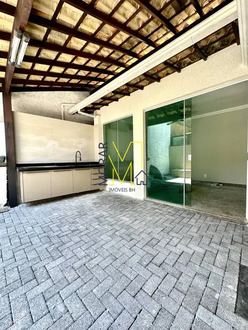 Casa com 3 quartos à venda, 130m2 em Santa Amélia, Belo Horizonte - MG - imagem 4 Foto 4 de Casa com 3 quartos à venda, 130m2 em Santa Amélia, Belo Horizonte - MG