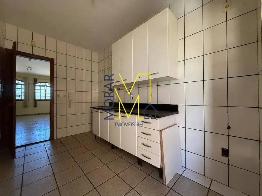 Casa com 2 quartos à venda, 100m2 em Santa Amélia, Belo Horizonte - MG - imagem 7 Foto 7 de Casa com 2 quartos à venda, 100m2 em Santa Amélia, Belo Horizonte - MG