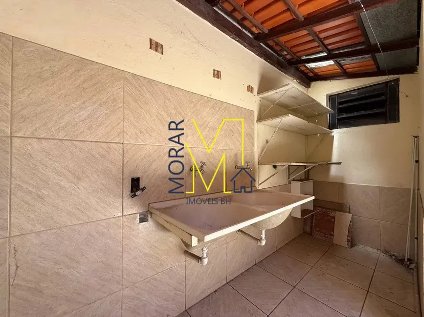 Casa com 2 quartos à venda, 100m2 em Santa Amélia, Belo Horizonte - MG - imagem 5 Foto 5 de Casa com 2 quartos à venda, 100m2 em Santa Amélia, Belo Horizonte - MG