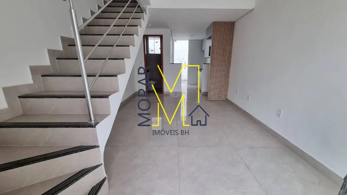 Foto 2 de Casa com 2 quartos à venda, 88m2 em Belo Horizonte - MG