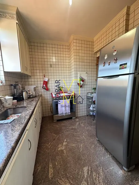 Foto 5 de Apartamento com 5 quartos à venda, 200m2 em Santa Amélia, Belo Horizonte - MG