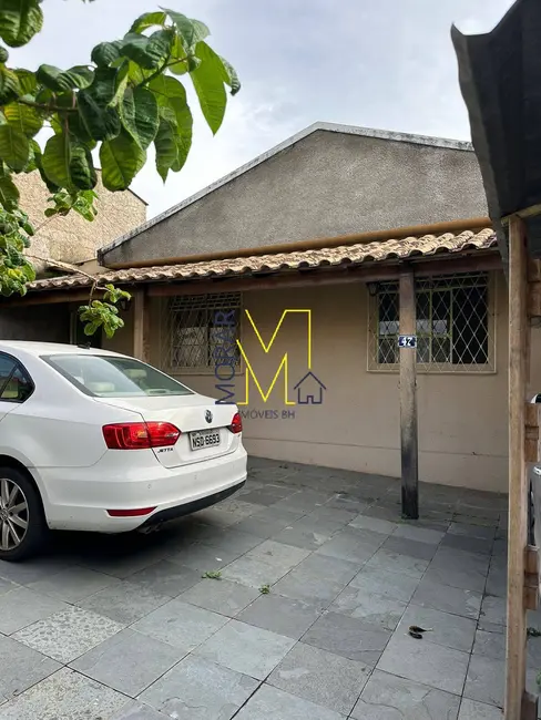 Foto 1 de Casa com 3 quartos à venda, 300m2 em Santa Amélia, Belo Horizonte - MG