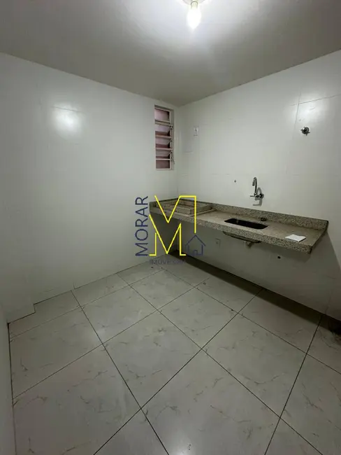 Foto 2 de Casa com 3 quartos à venda, 65m2 em Vespasiano - MG