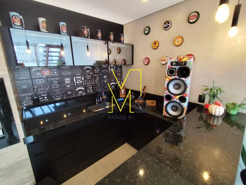 Foto 3 de Casa com 3 quartos à venda, 134m2 em Trevo, Belo Horizonte - MG