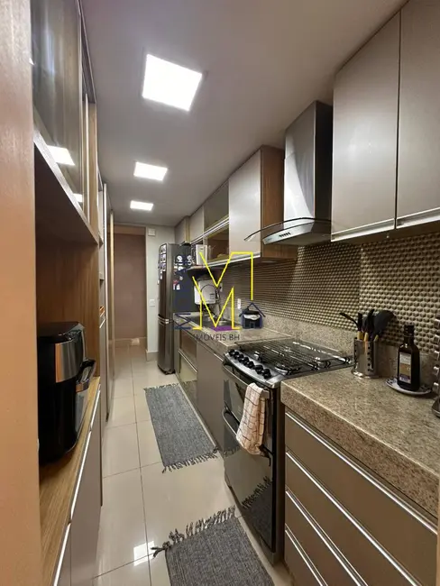 Foto 4 de Apartamento com 3 quartos à venda, 174m2 em Santa Amélia, Belo Horizonte - MG