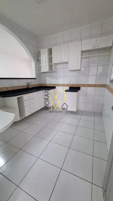 Foto 2 de Casa com 3 quartos à venda, 205m2 em Santa Mônica, Belo Horizonte - MG