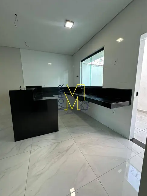 Foto 5 de Casa com 3 quartos à venda, 120m2 em Jardim Leblon, Belo Horizonte - MG