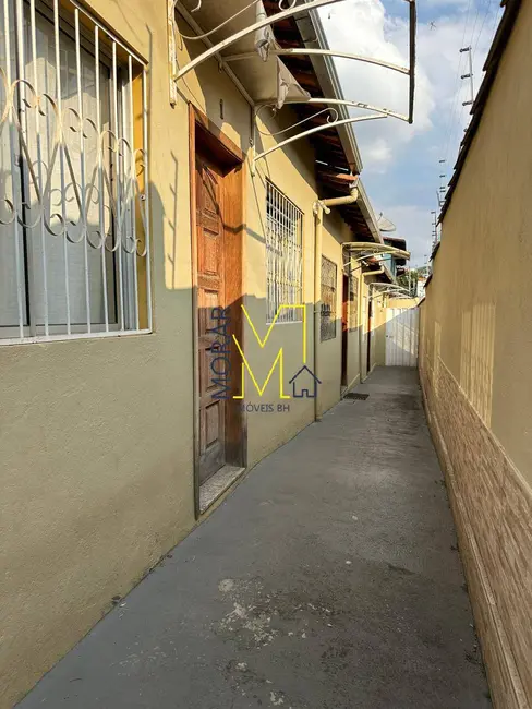 Casa com 2 quartos à venda, 65m2 em Santa Mônica, Belo Horizonte - MG - imagem 1 Foto 1 de Casa com 2 quartos à venda, 65m2 em Santa Mônica, Belo Horizonte - MG