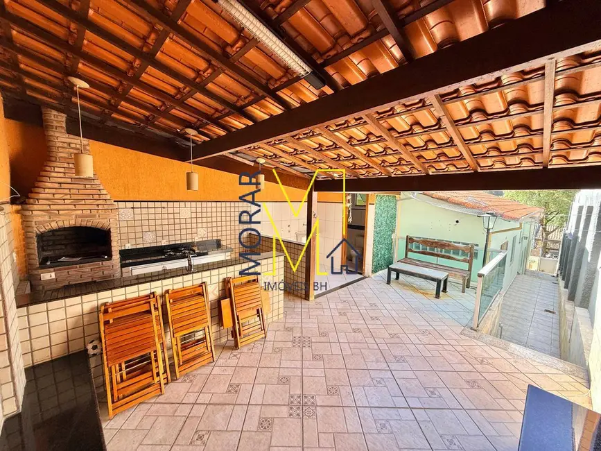 Casa com 3 quartos à venda, 150m2 em São João Batista (Venda Nova), Belo Horizonte - MG - imagem 1 Foto 1 de Casa com 3 quartos à venda, 150m2 em São João Batista (Venda Nova), Belo Horizonte - MG