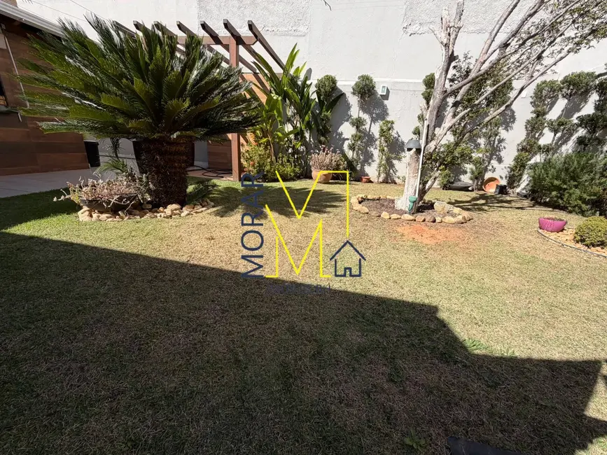 Foto 7 de Casa com 4 quartos à venda, 250m2 em Itapoã, Belo Horizonte - MG