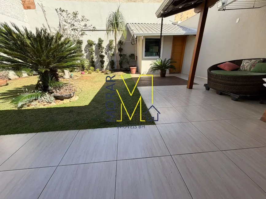 Foto 4 de Casa com 4 quartos à venda, 250m2 em Itapoã, Belo Horizonte - MG