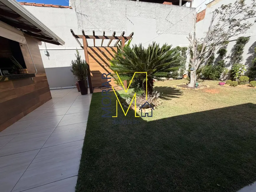 Foto 6 de Casa com 4 quartos à venda, 250m2 em Itapoã, Belo Horizonte - MG