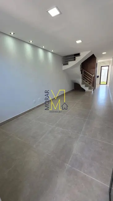 Foto 3 de Casa com 2 quartos à venda, 78m2 em Copacabana, Belo Horizonte - MG