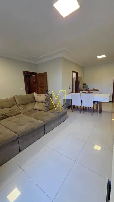 Foto 4 de Casa com 3 quartos à venda, 180m2 em São João Batista (Venda Nova), Belo Horizonte - MG