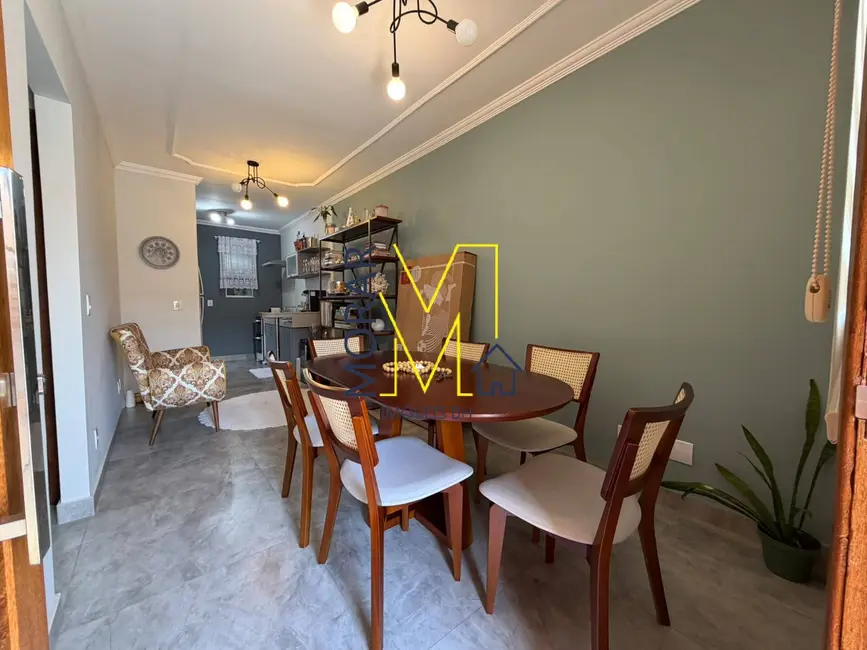 Foto 2 de Casa com 2 quartos à venda, 72m2 em Santa Branca, Belo Horizonte - MG