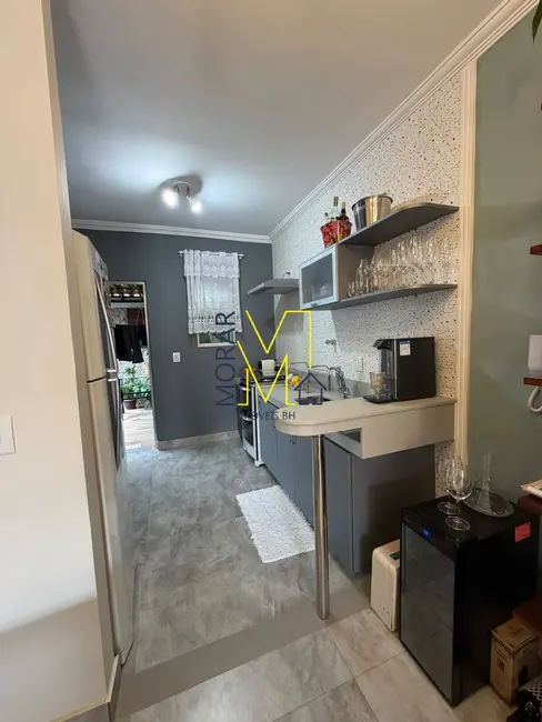 Foto 8 de Casa com 2 quartos à venda, 72m2 em Santa Branca, Belo Horizonte - MG