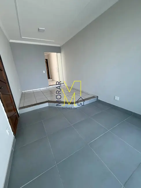 Foto 3 de Casa com 3 quartos à venda, 140m2 em Santa Mônica, Belo Horizonte - MG