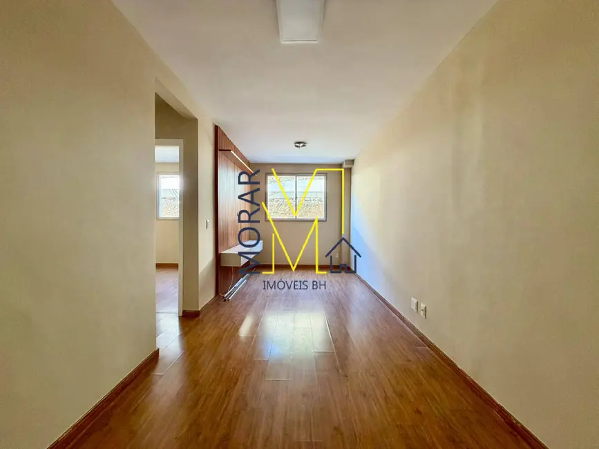 Foto 2 de Apartamento com 2 quartos à venda, 53m2 em Planalto, Belo Horizonte - MG
