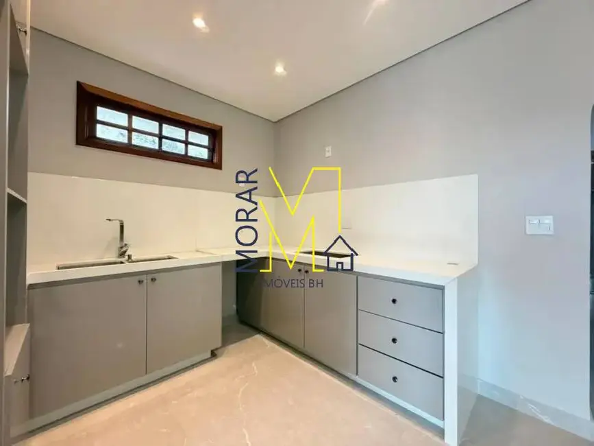 Foto 9 de Casa com 4 quartos à venda, 180m2 em Santa Amélia, Belo Horizonte - MG