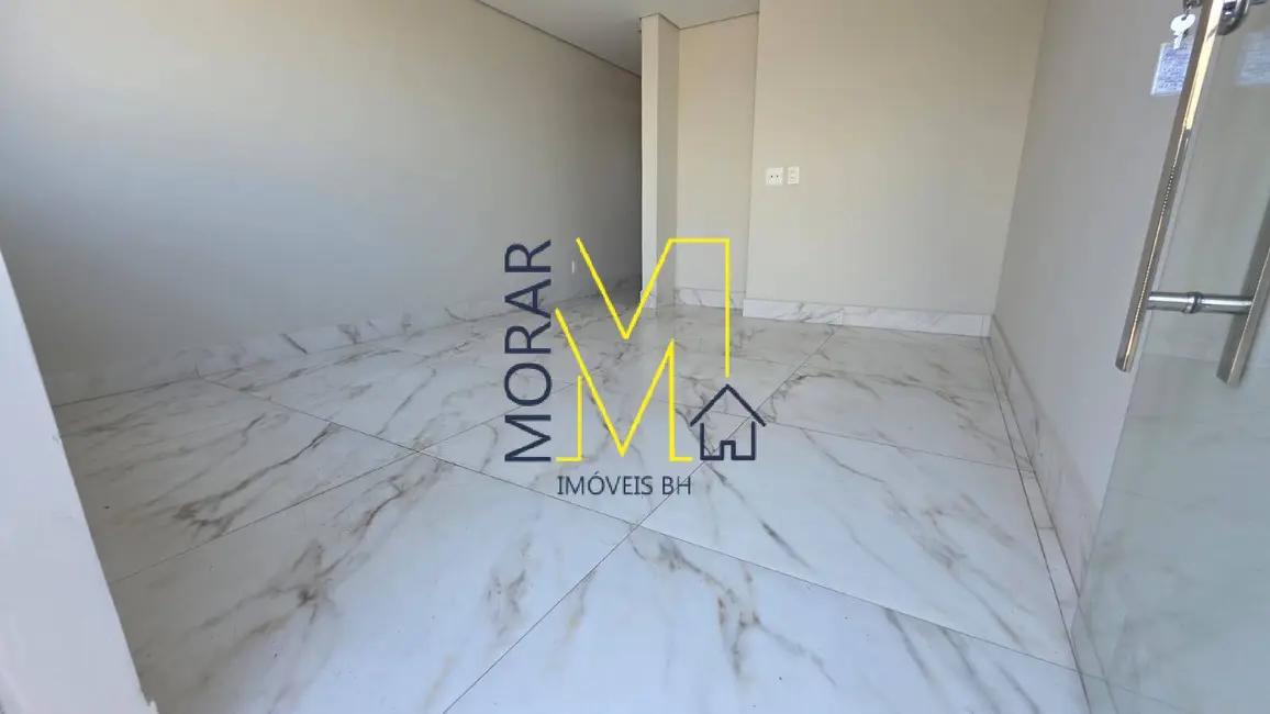 Casa com 3 quartos à venda, 160m2 em Trevo, Belo Horizonte - MG - imagem 2 Foto 2 de Casa com 3 quartos à venda, 160m2 em Trevo, Belo Horizonte - MG