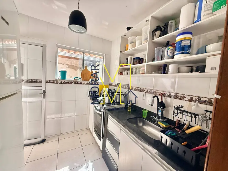 Foto 6 de Casa com 2 quartos à venda, 70m2 em Jardim Leblon, Belo Horizonte - MG
