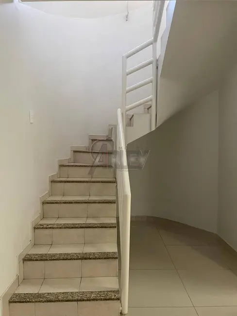 Foto 7 de Sobrado com 3 quartos à venda, 169m2 em Edgar Pereira, Montes Claros - MG