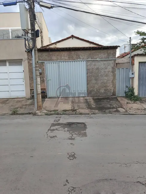 Casa com 2 quartos à venda, 180m2 em Major Prates, Montes Claros - MG - imagem 4 Foto 4 de Casa com 2 quartos à venda, 180m2 em Major Prates, Montes Claros - MG