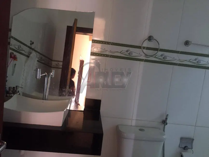 Foto 5 de Casa com 3 quartos à venda, 250m2 em Alto São João, Montes Claros - MG