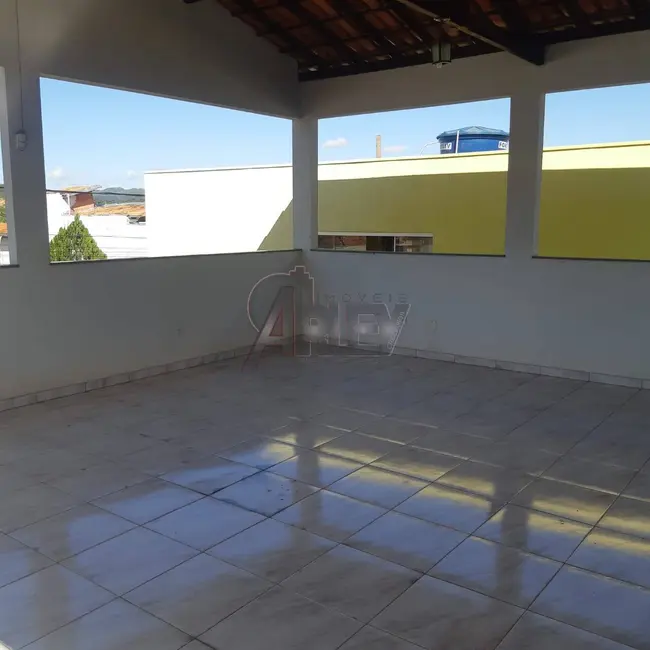 Foto 3 de Casa com 6 quartos à venda, 300m2 em Maracanã, Montes Claros - MG