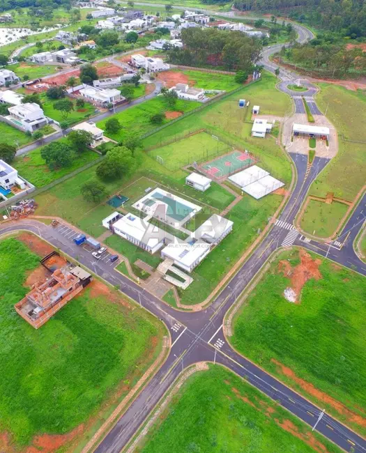 Foto 5 de Casa com 4 quartos à venda, 205m2 em Montes Claros - MG