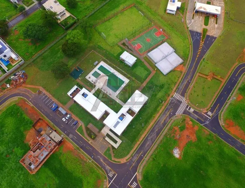 Foto 7 de Casa com 4 quartos à venda, 205m2 em Montes Claros - MG