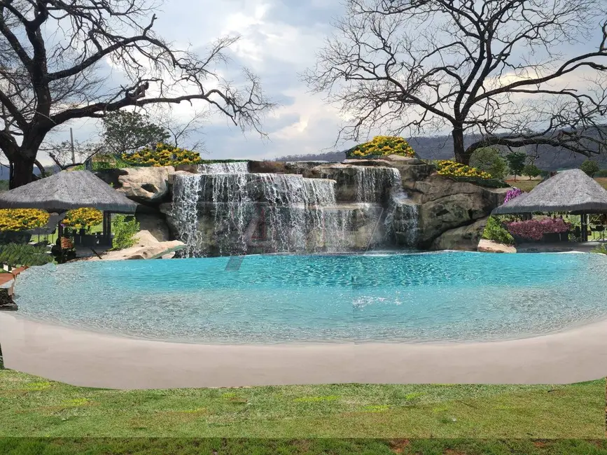 Foto 8 de Casa com 4 quartos à venda, 205m2 em Montes Claros - MG