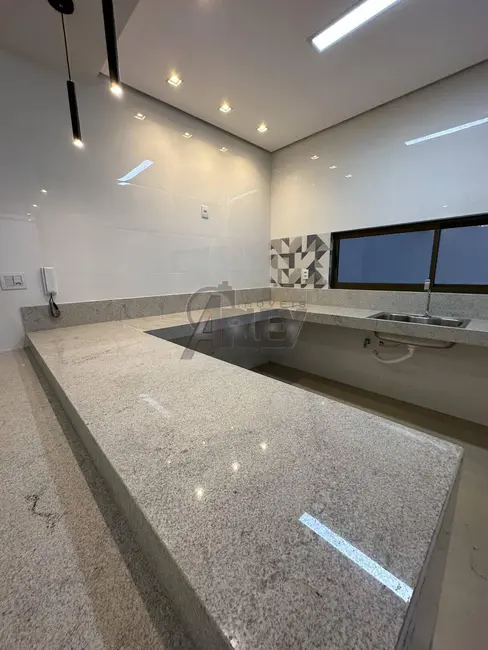 Foto 6 de Casa de Condomínio com 3 quartos à venda, 225m2 em Ibituruna, Montes Claros - MG